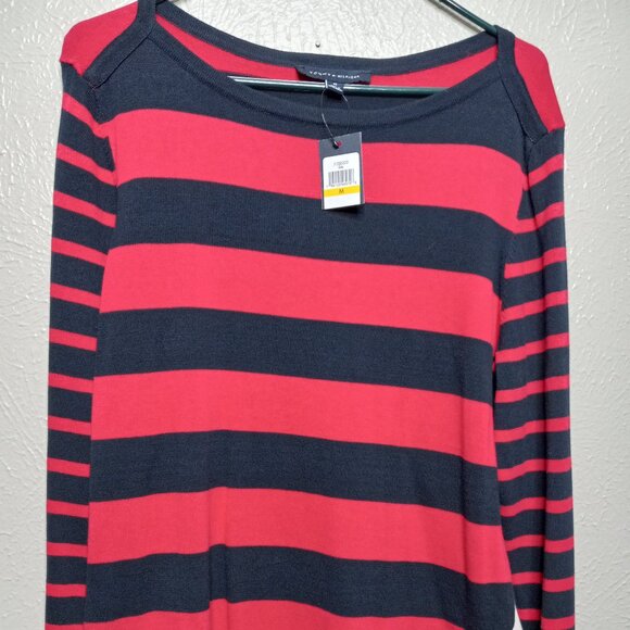 Tommy Hilfiger Sweaters - Brand New Tommy Hilfiger 100% cotton sweater Size M